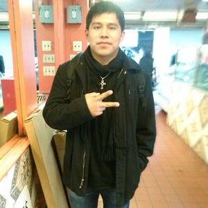 Meet your Posher, Moises
